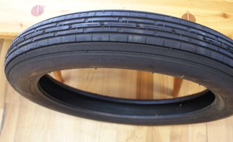 Avon Tyre front ribbed 3.25-17  MKII