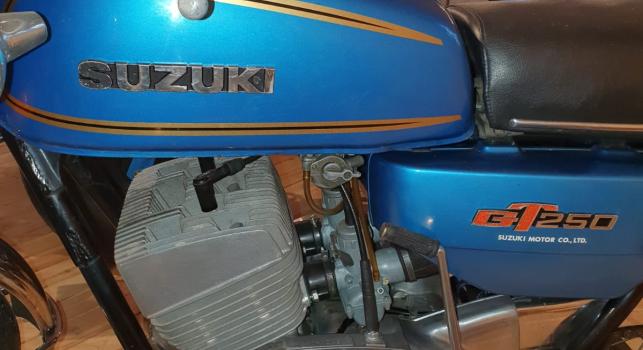 Suzuki GT 250cc 1976
