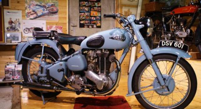 Ariel VH    500 cc 1953