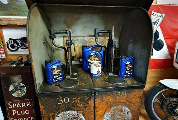 oil dispenser