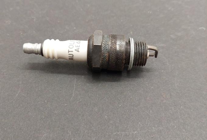 Autolite Spark Plug AE62 NOS - only 1 in stock