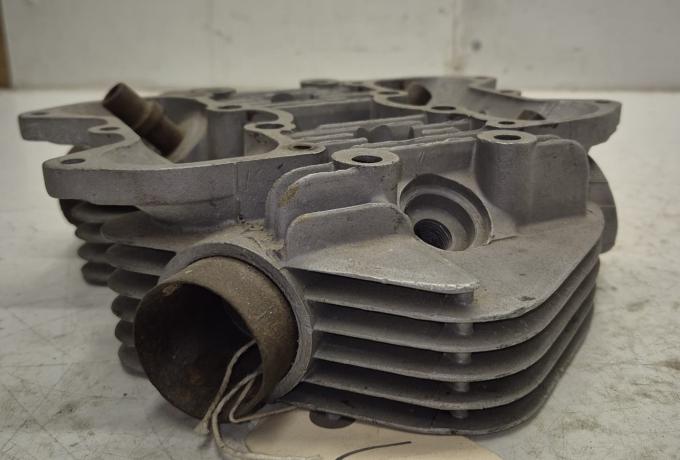 Triumph T120 Bonneville Cylinder Head