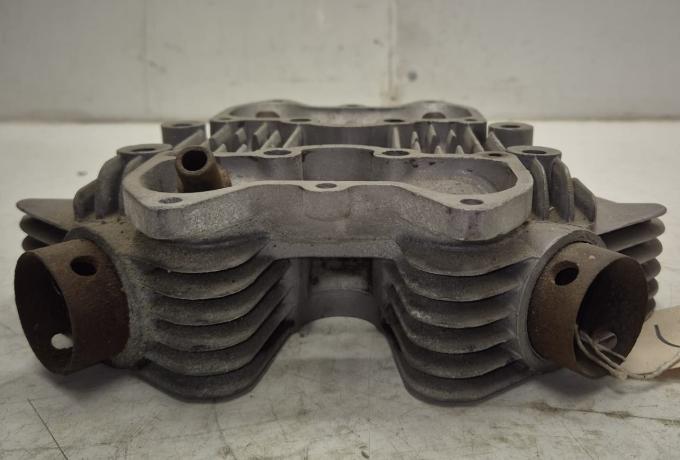 Triumph T120 Bonneville Cylinder Head