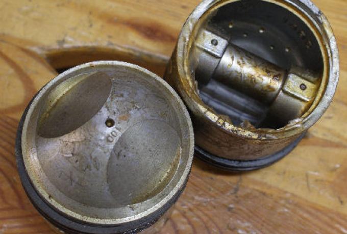 AJS/Matchless High Compression Piston used
