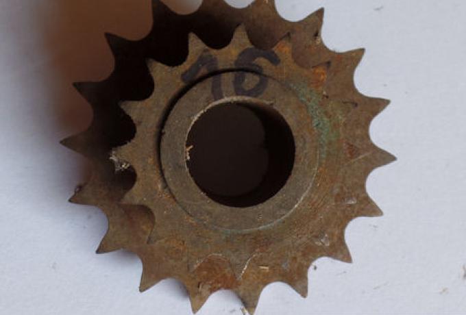 AJS/Matchless Engine Sprocket 18/16 Teeth ID: 22mm used/NOS