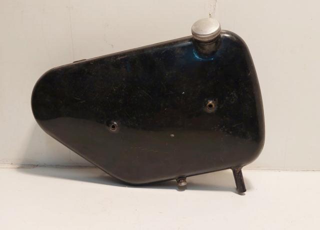 AJS / Matchless Oiltank used