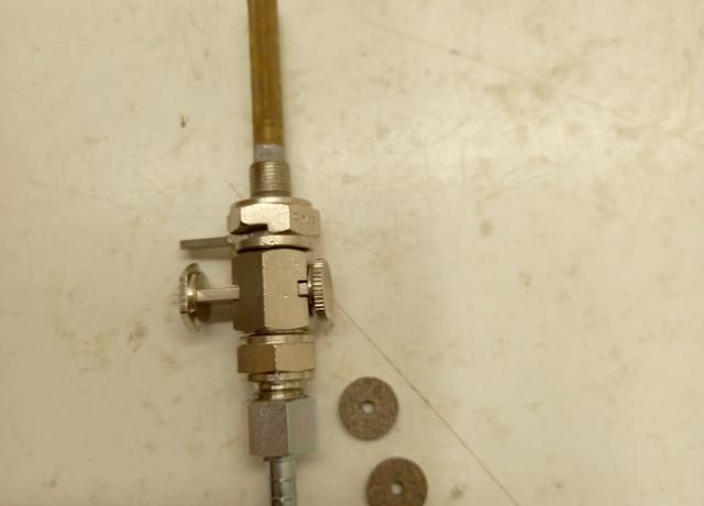 Petrol Tap 1/8" with Tube incl. Spigot with Nut