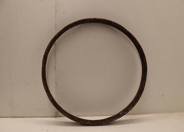 Wheel rim used. beadet edge  W: 5,5cm Circumference: 164cm Second hand, need work  Please view ALL pictures