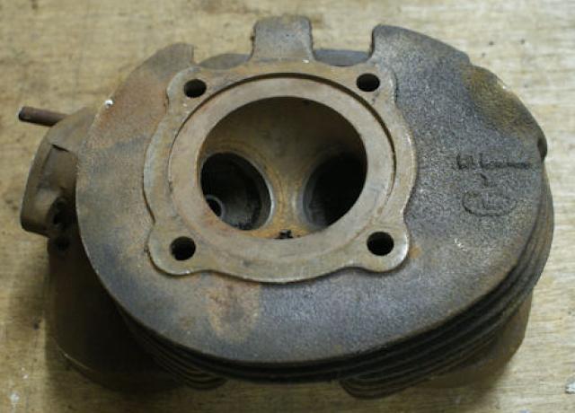 AJS/Matchless 350cc Cylinder Head, Iron used