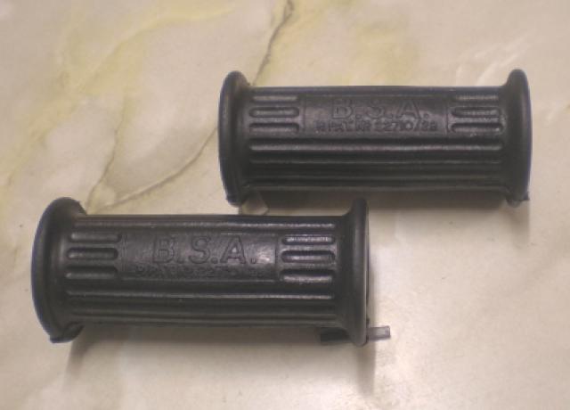 BSA Footrest Rubbers, open end /Pair with Logo 